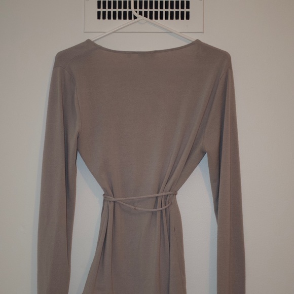 Wilfred Free Katsia Wrap Top - Picture 3 of 3